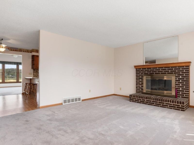 176 New Home Drive NE, Newark, OH 43055 Photo 11