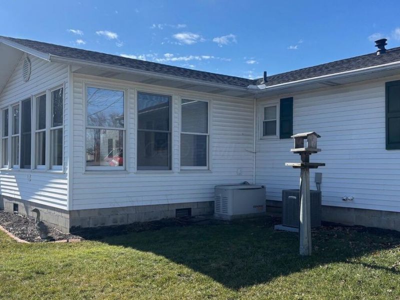 176 New Home Drive NE, Newark, OH 43055 Photo 2