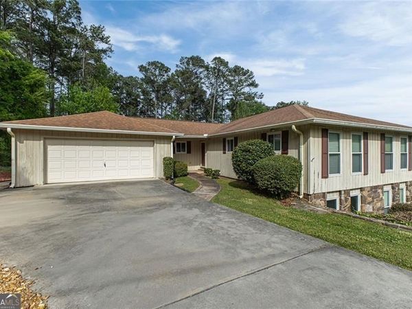 8 Wellington Way, Rome, GA 30161