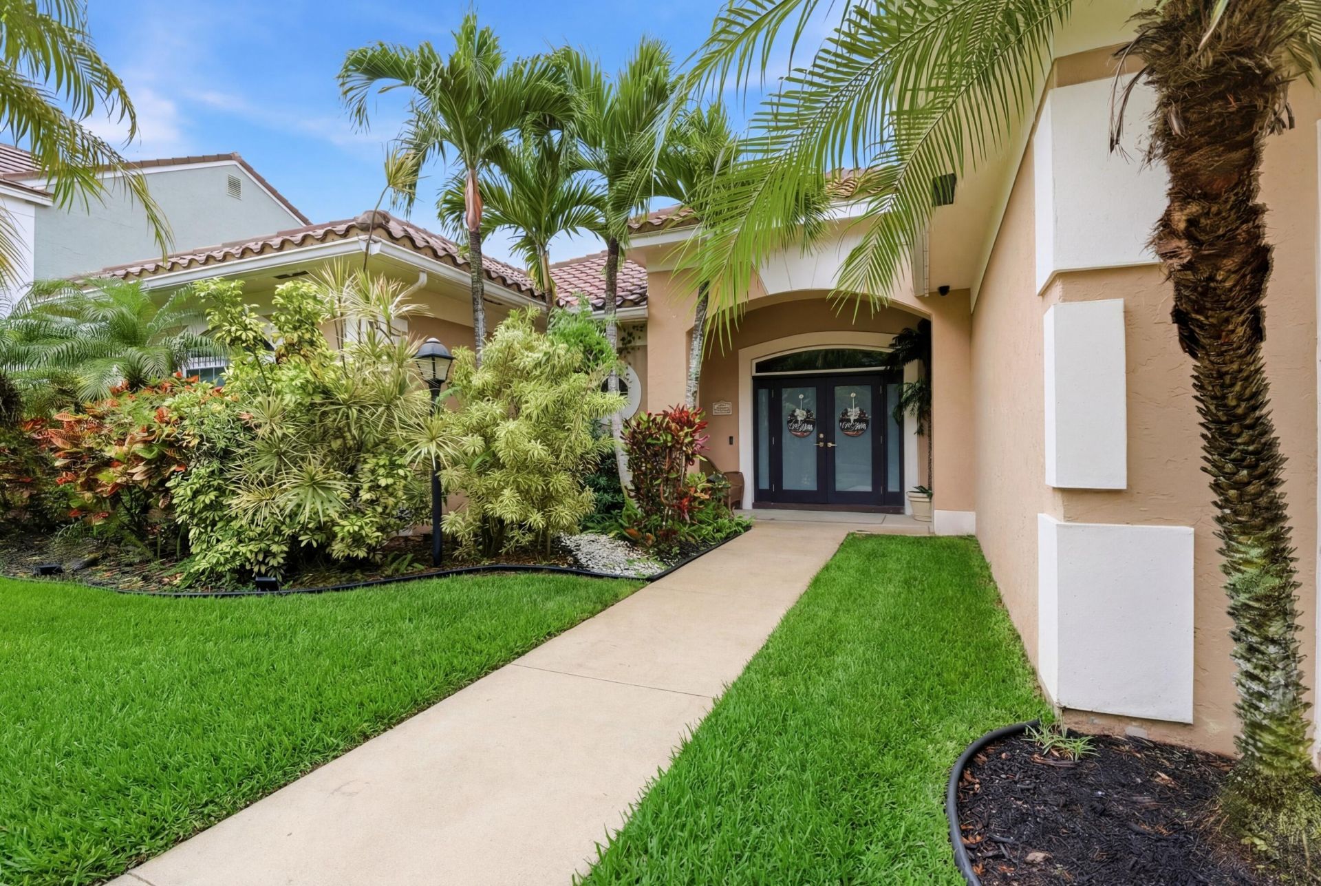 10114 Hunt Club Lane, Palm Beach Gardens, FL 33418 Photo