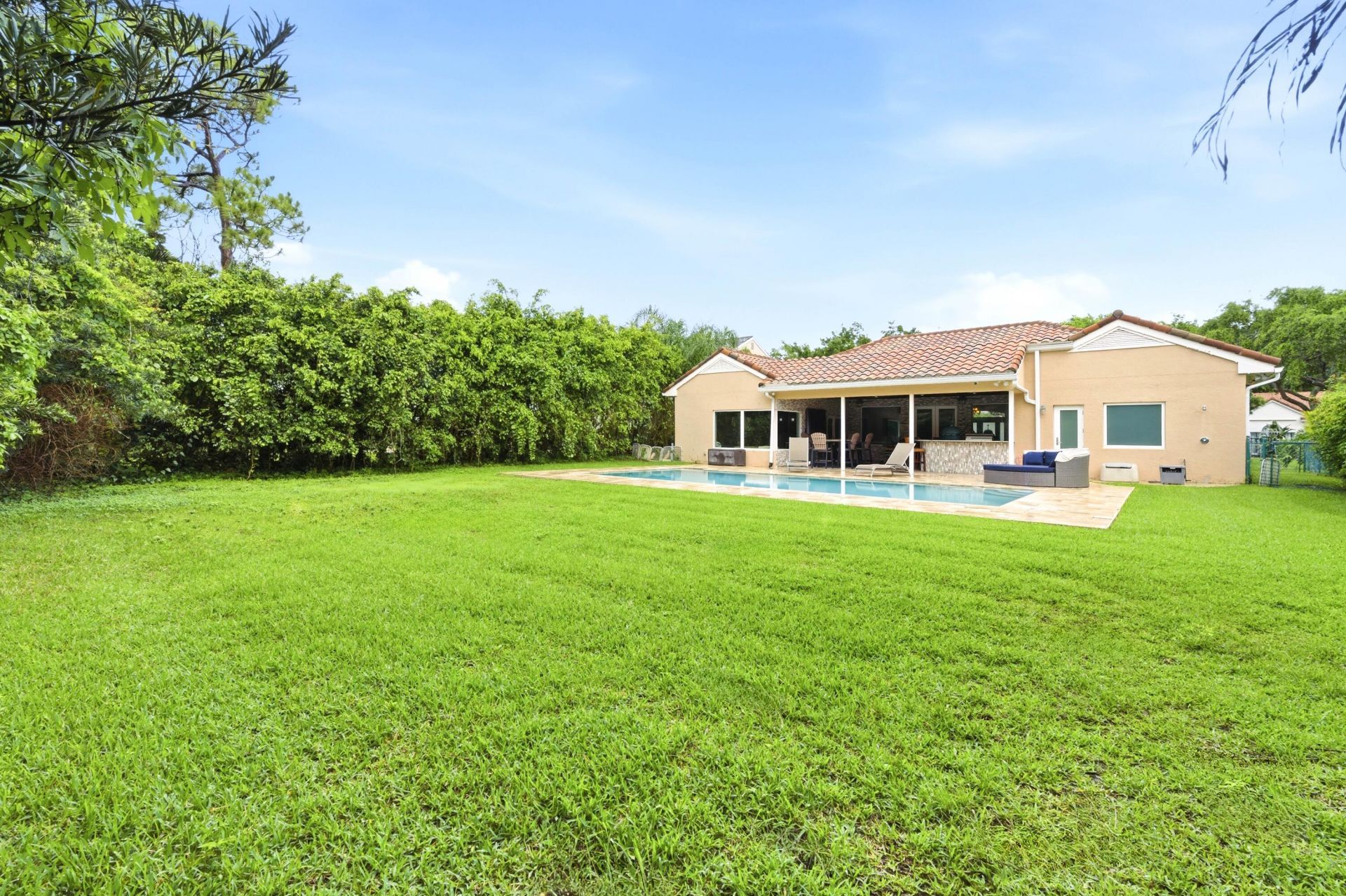 10114 Hunt Club Lane, Palm Beach Gardens, FL 33418 Photo