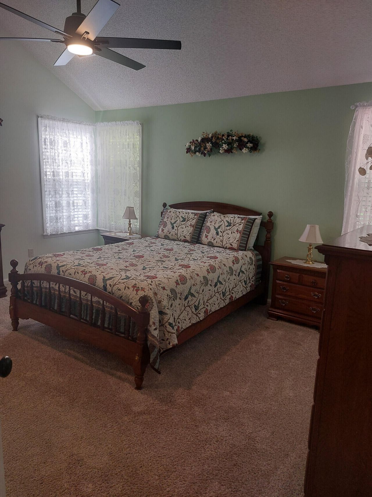 104 Allegheny Circle Photo 10