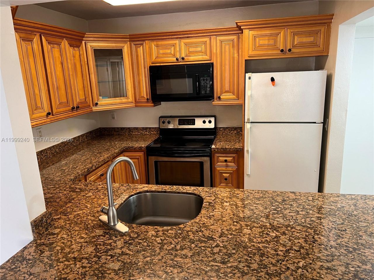 7473 SW 82nd St, Unit A209, Miami, FL 33143 Photo