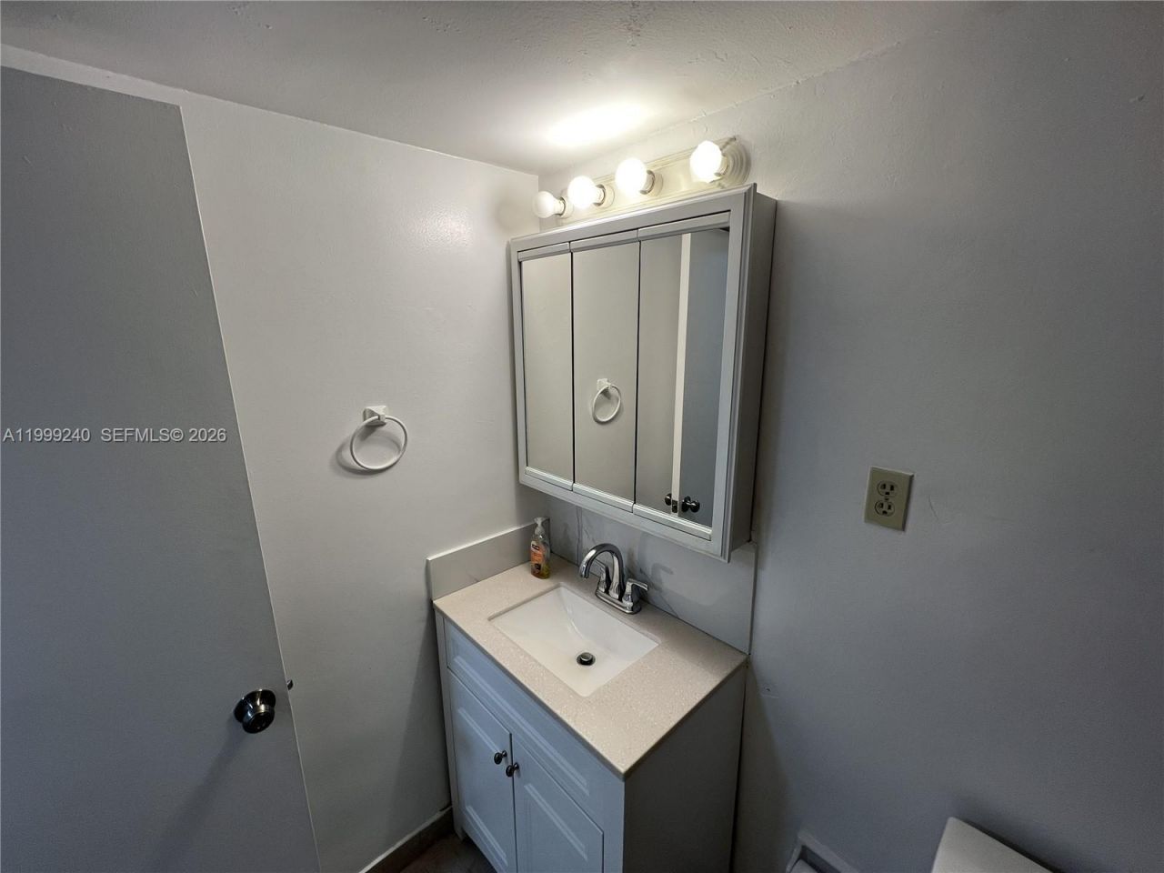 7473 SW 82nd St, Unit A209, Miami, FL 33143 Photo