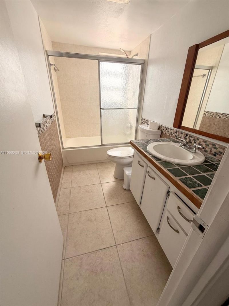 Please Call For Address, Unit 401, Hallandale Beach, FL 33009 Photo