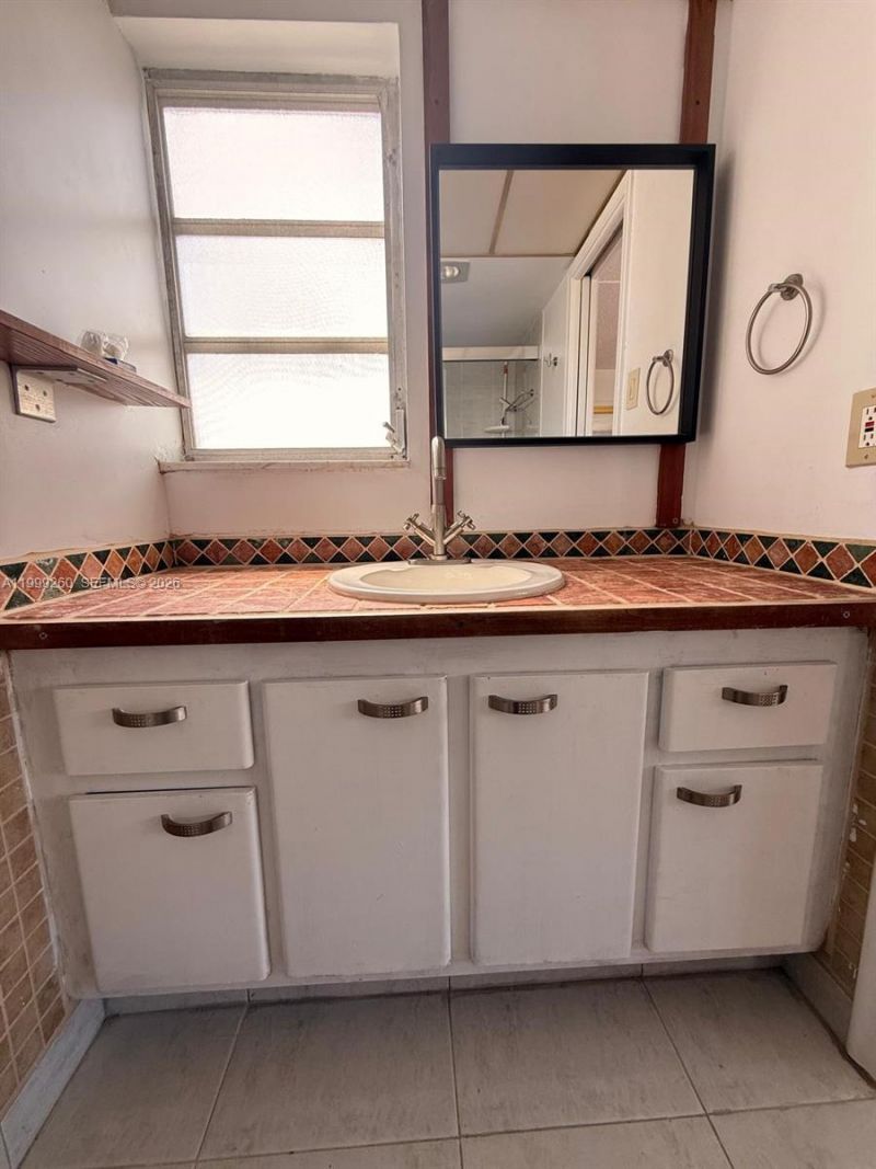 Please Call For Address, Unit 401, Hallandale Beach, FL 33009 Photo