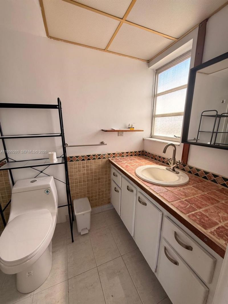 Please Call For Address, Unit 401, Hallandale Beach, FL 33009 Photo
