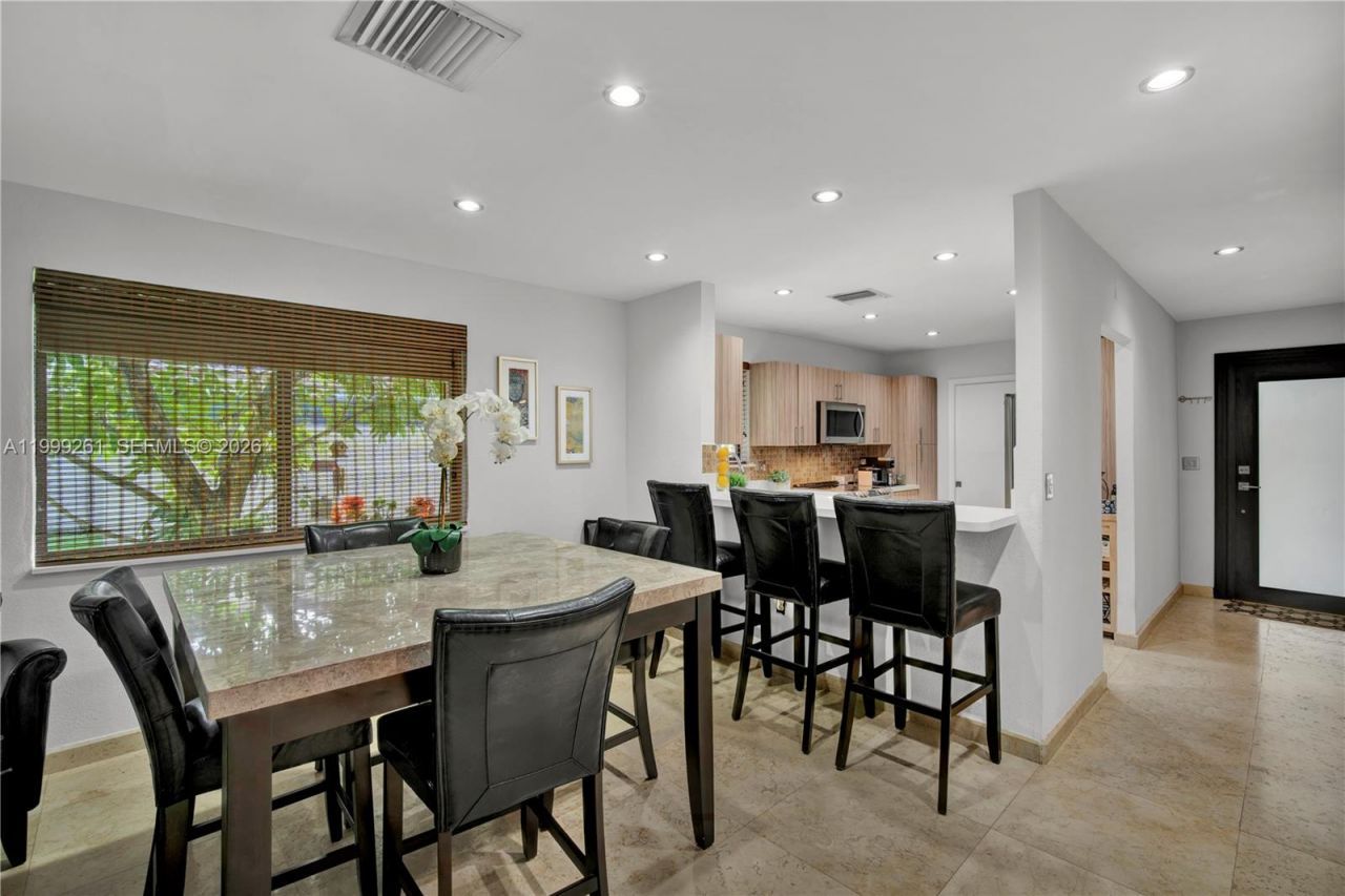 3996 Estepona Ave, Unit 4-A-1, Doral, FL 33178 Photo