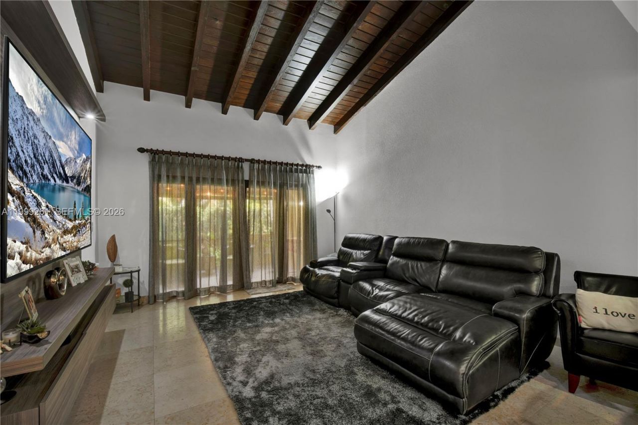 3996 Estepona Ave, Unit 4-A-1, Doral, FL 33178 Photo