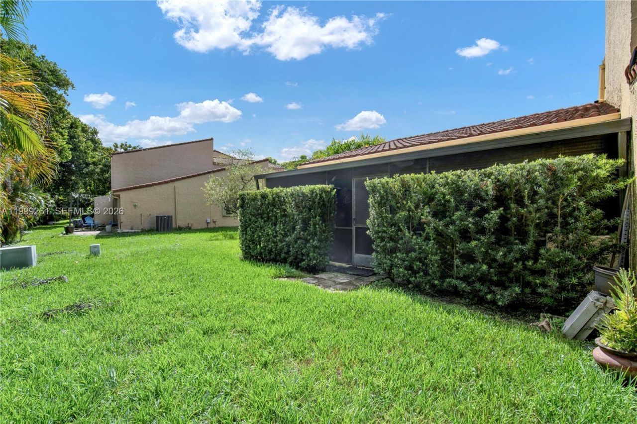 3996 Estepona Ave, Unit 4-A-1, Doral, FL 33178 Photo