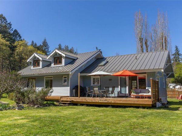 4310 Bedwell Harbour Rd, Pender Island, BC V0N 2M1
