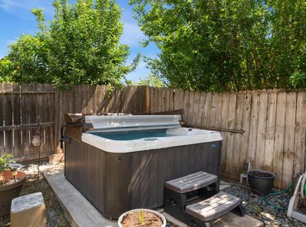 9044 Wharton Way, Elk Grove, CA 95624 Photo