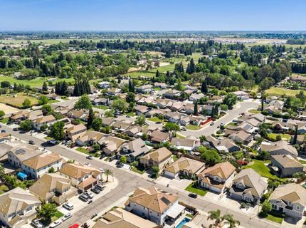 9044 Wharton Way, Elk Grove, CA 95624 Photo