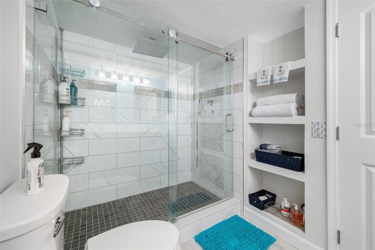 5701 Bahia Del Mar Circle, Unit 408, Saint Petersburg, FL 33715 Photo
