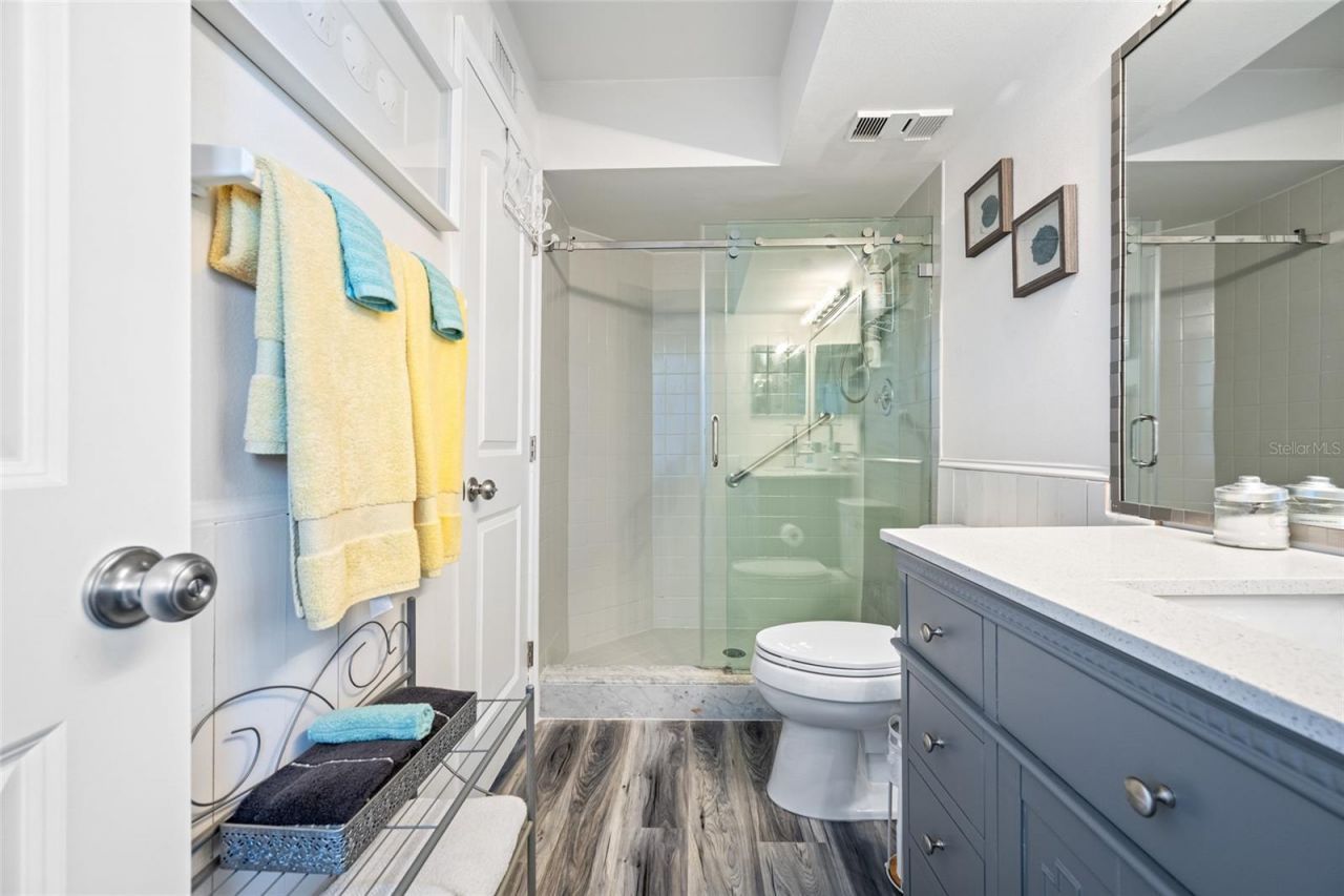 5701 Bahia Del Mar Circle, Unit 408, Saint Petersburg, FL 33715 Photo