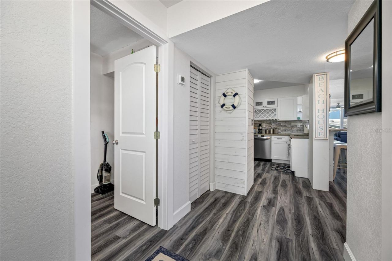 5701 Bahia Del Mar Circle, Unit 408, Saint Petersburg, FL 33715 Photo