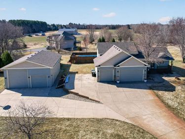 4330 203rd Lane NW, Anoka, MN 55303