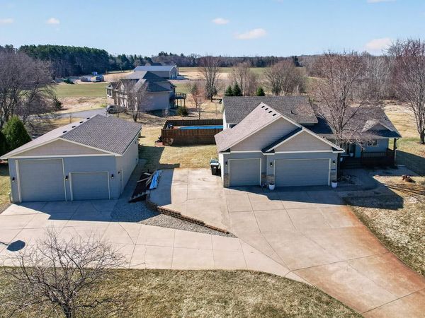 4330 203rd Lane NW, Anoka, MN 55303