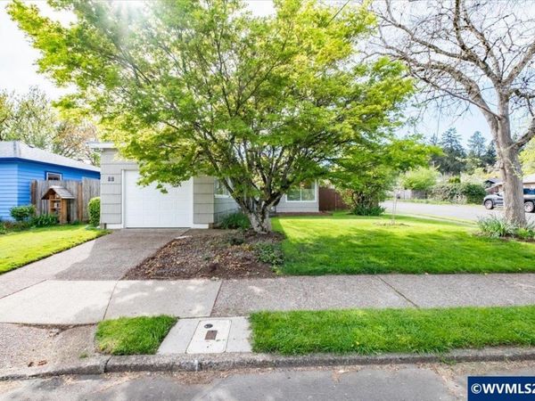 936 NW 34th St, Corvallis, OR 97330