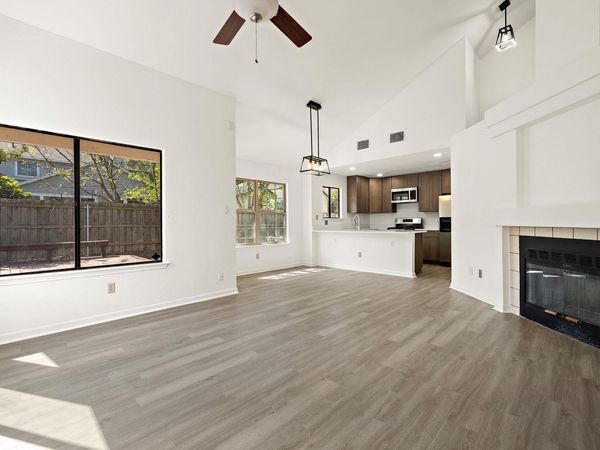 12009 Sky West DR, Austin, TX 78758