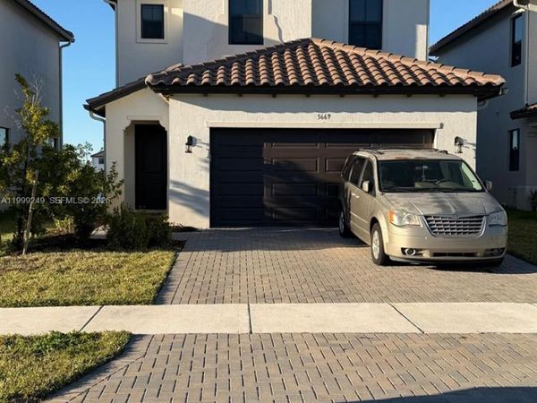 5669 CERVA LN AVE MARIA, Unit 5669, Immokalee, FL 34142