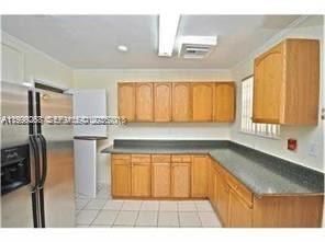 129 SE 5th St, Hallandale Beach, FL 33009 Photo