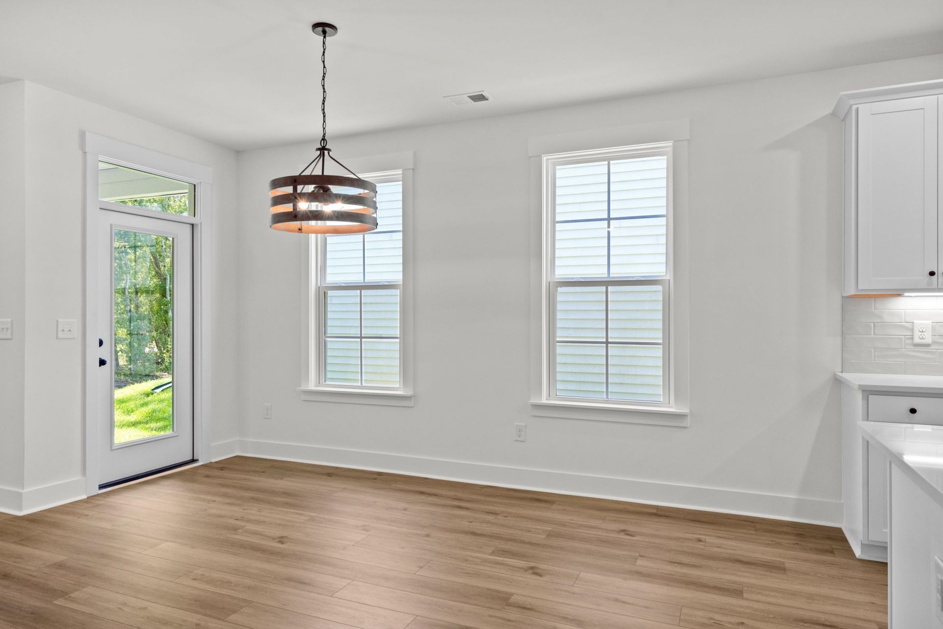 739 Sun Colony Blvd. Photo 12