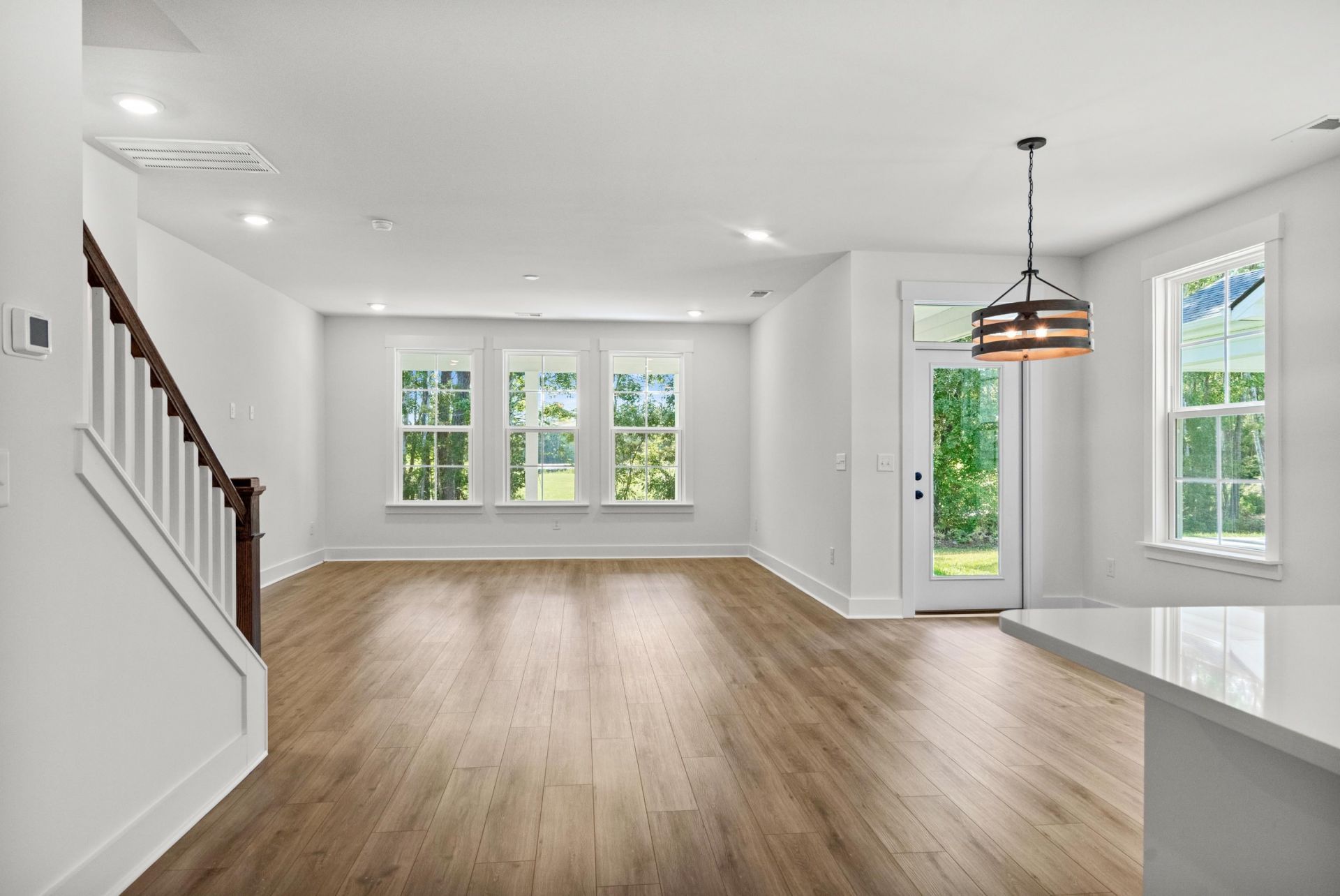 739 Sun Colony Blvd. Photo 4