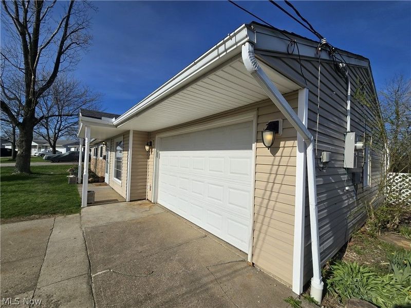 6279 Tonbridge Court , Bedford Heights, OH 44146 Photo 5