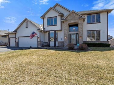 5721 103rd Avenue N, Brooklyn Park, MN 55443