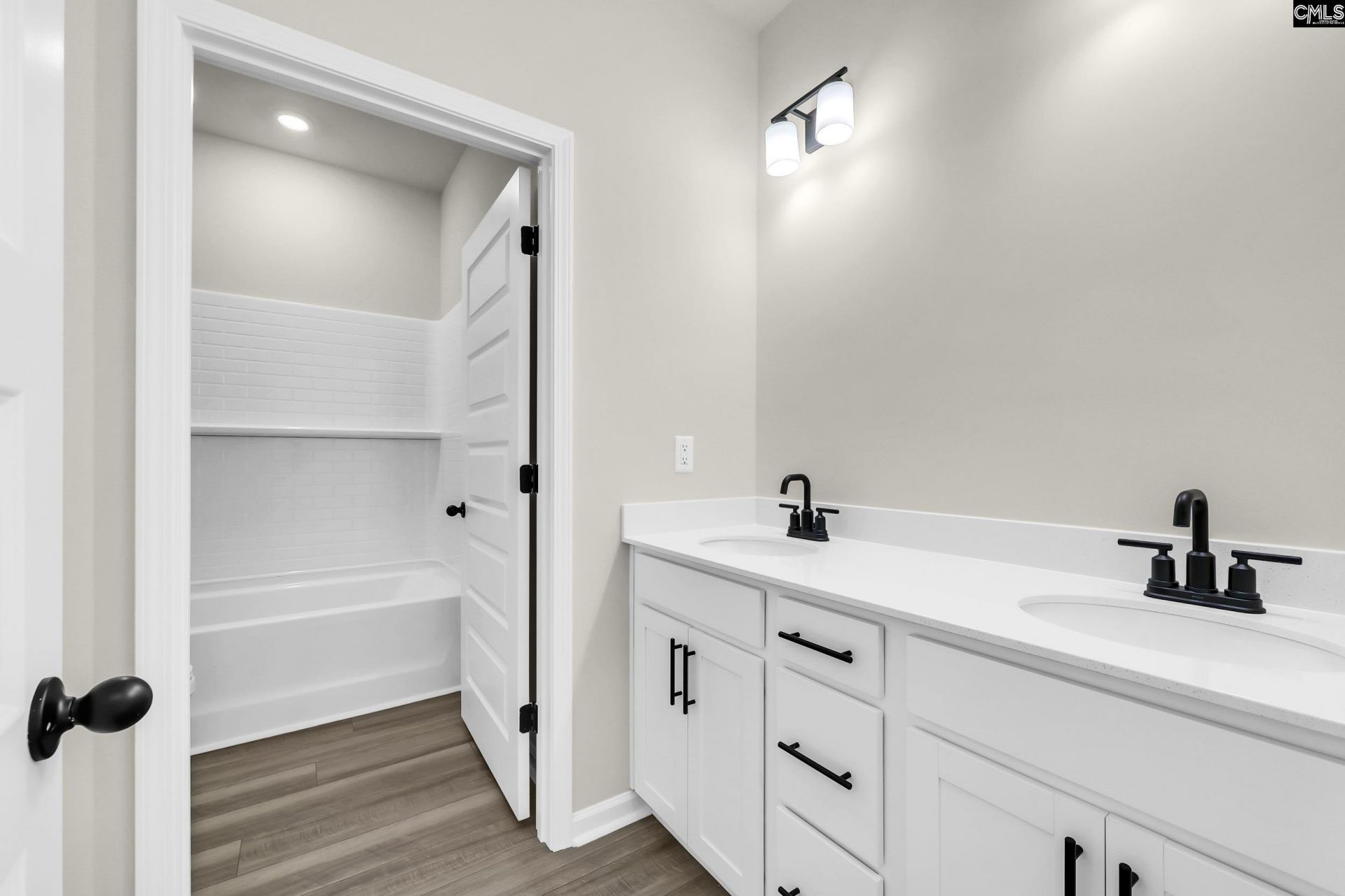 628 Old Charleston Road Photo 6