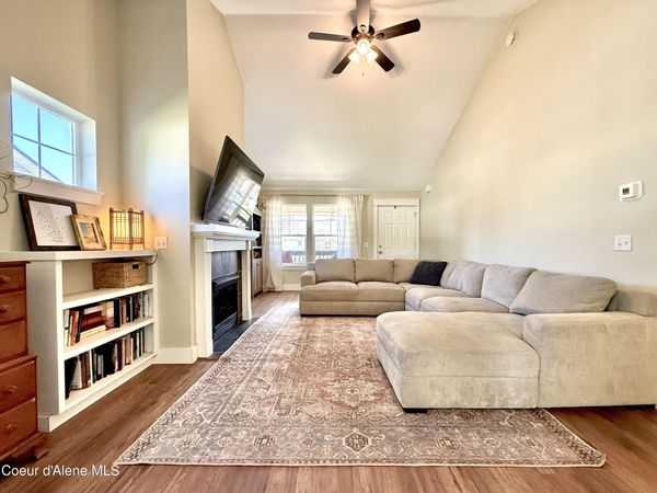 1291 E Center Green LOOP, Coeur d'Alene, ID 83815