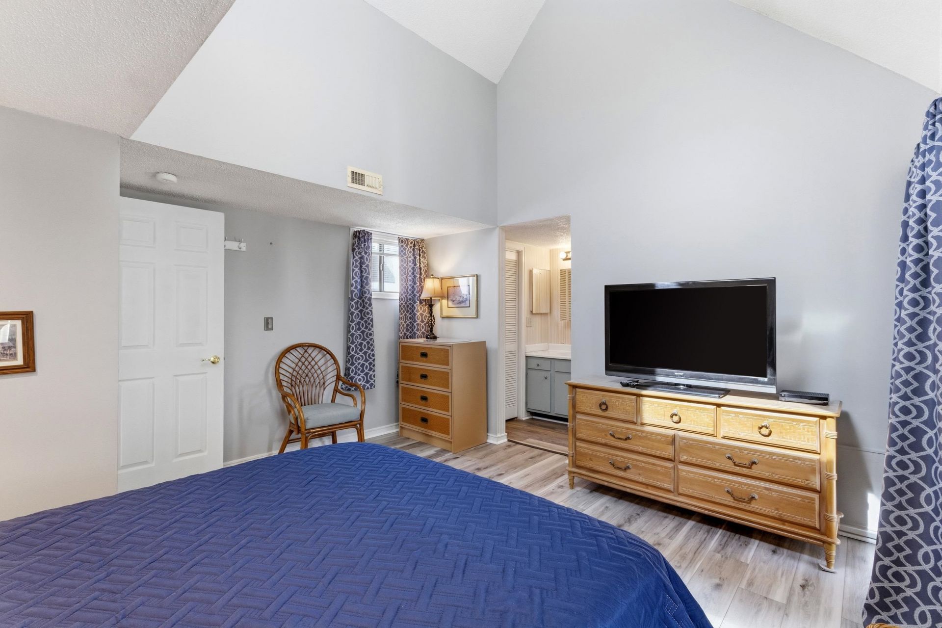 351 Lake Arrowhead Rd.  Photo 14