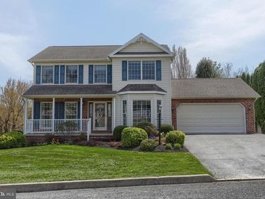885 SUNNY HILL LANE, HARRISBURG, PA 17111