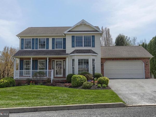 885 SUNNY HILL LANE, HARRISBURG, PA 17111