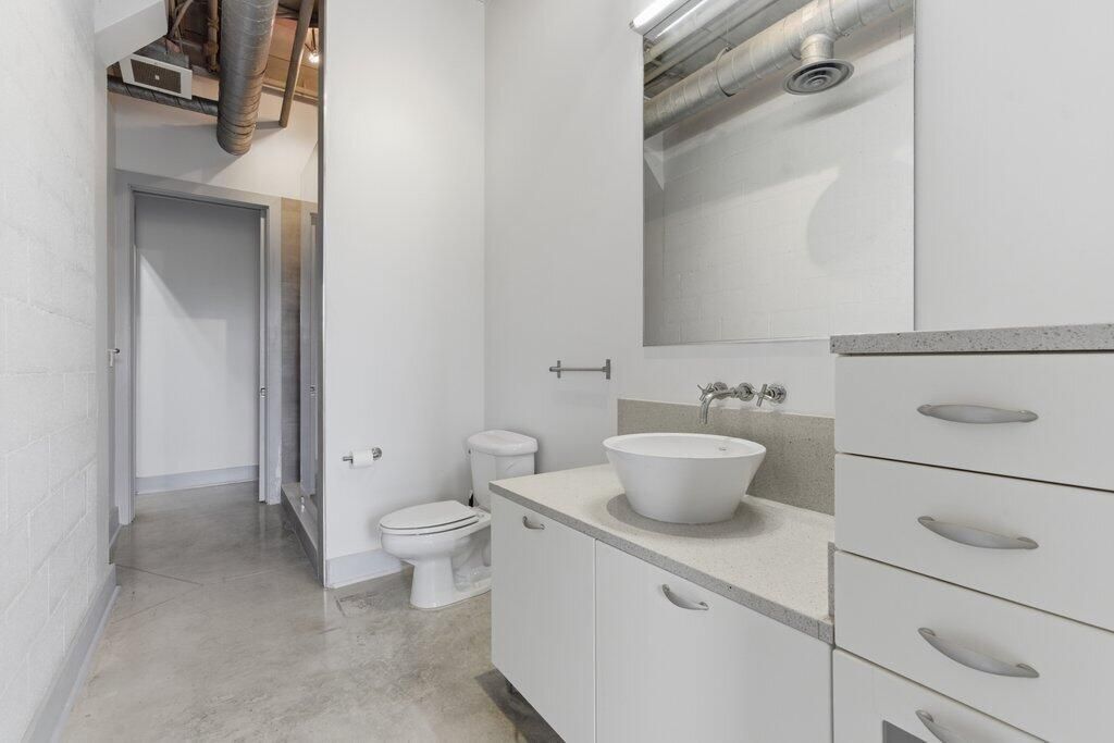 425 N Andrews Avenue, Unit 202, Fort Lauderdale, FL 33301 Photo