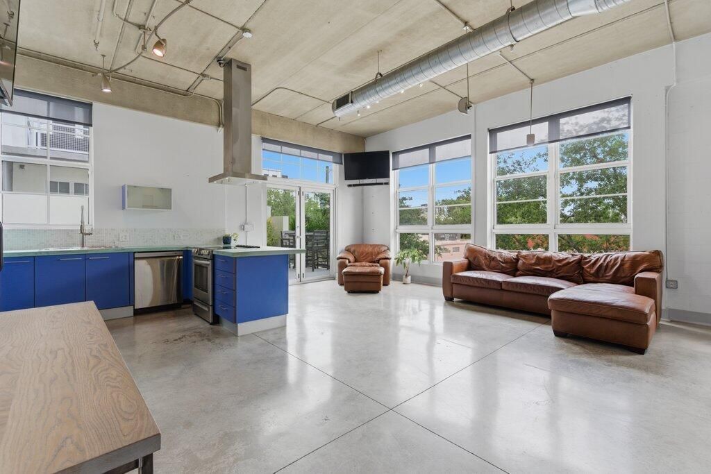 425 N Andrews Avenue, Unit 202, Fort Lauderdale, FL 33301 Photo