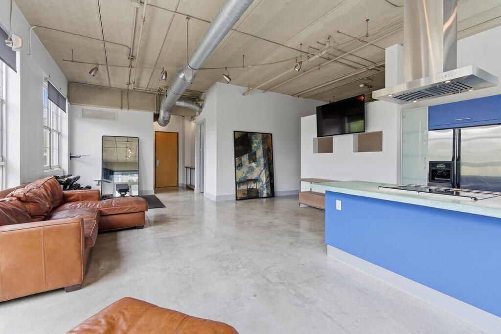 425 N Andrews Avenue, Unit 202, Fort Lauderdale, FL 33301 Photo