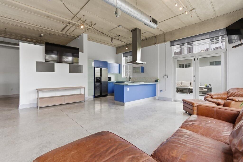 425 N Andrews Avenue, Unit 202, Fort Lauderdale, FL 33301 Photo