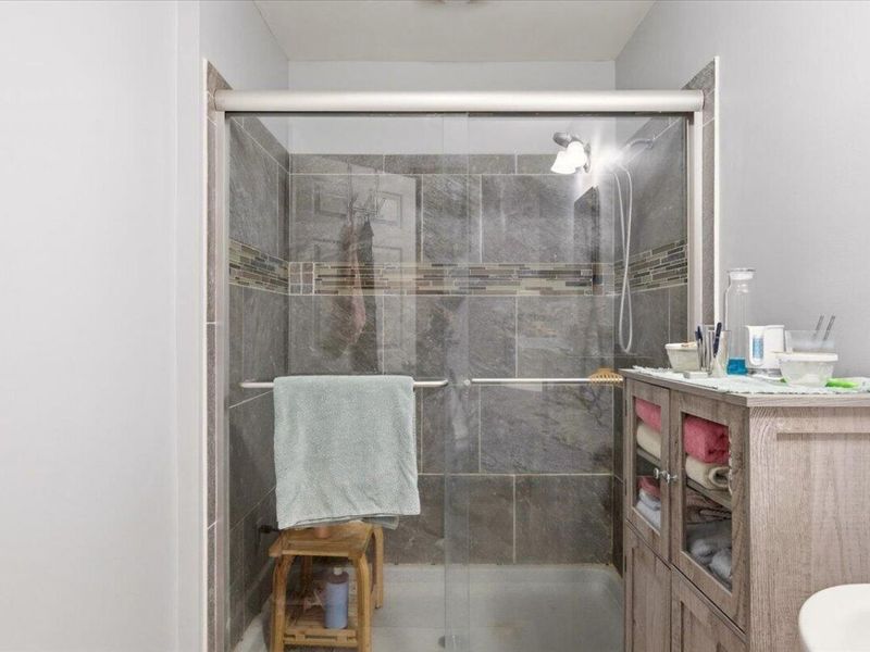 122 W Sandusky Street, Fredericktown, OH 43019 Photo 24