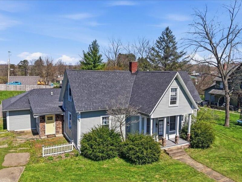 122 W Sandusky Street, Fredericktown, OH 43019 Photo 3