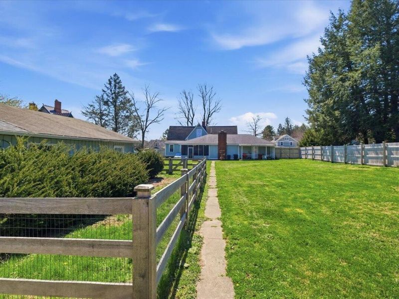 122 W Sandusky Street, Fredericktown, OH 43019 Photo 43