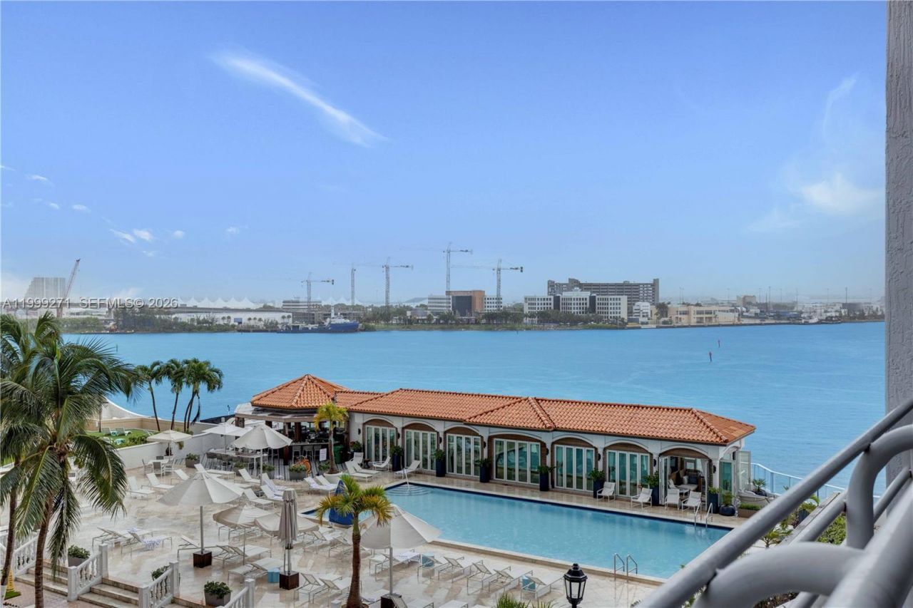 335 S Biscayne Blvd, Unit 1004, Miami, FL 33131 Photo