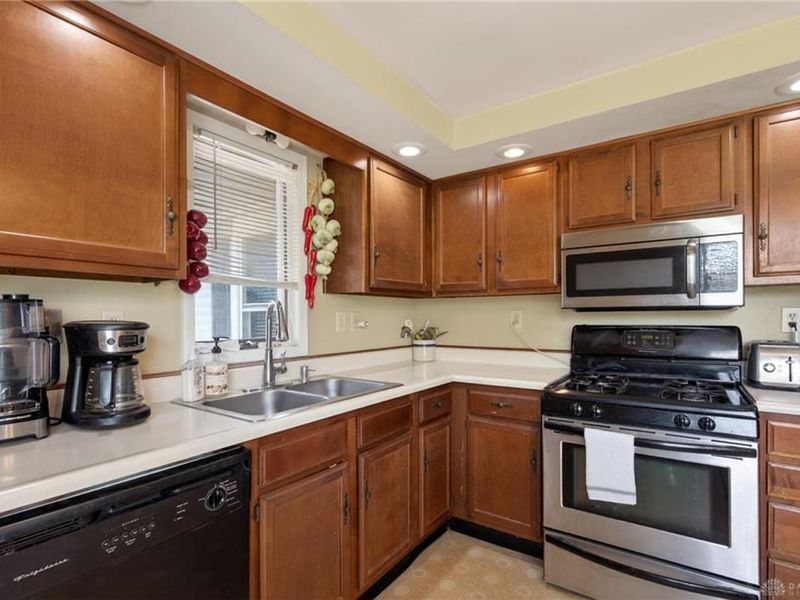 9475 N Dixie Drive, Vandalia, OH 45414 Photo 24