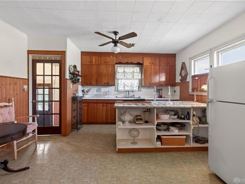 9475 N Dixie Drive, Vandalia, OH 45414 Photo 9