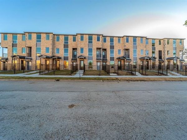 1601 Mignon Drive, Arlington, TX 76010