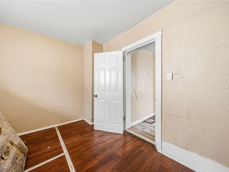 798 E 100th Street, Cleveland, OH 44108 Photo 17