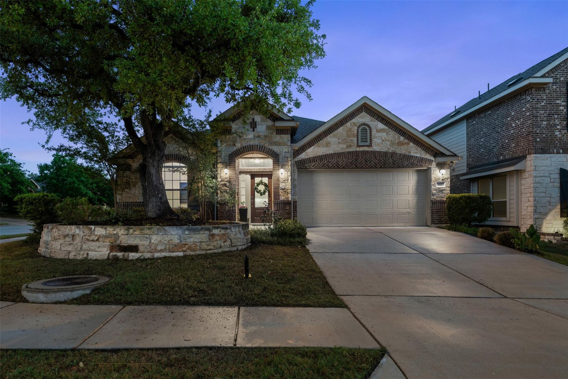 615 Linares Ln, Austin, TX 78748 Main Photo