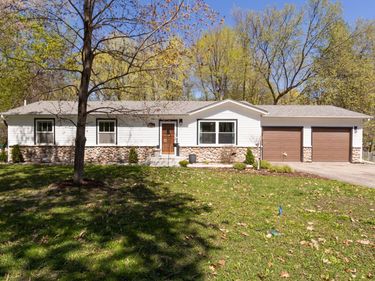 4984 Three Points Boulevard, Mound, MN 55364