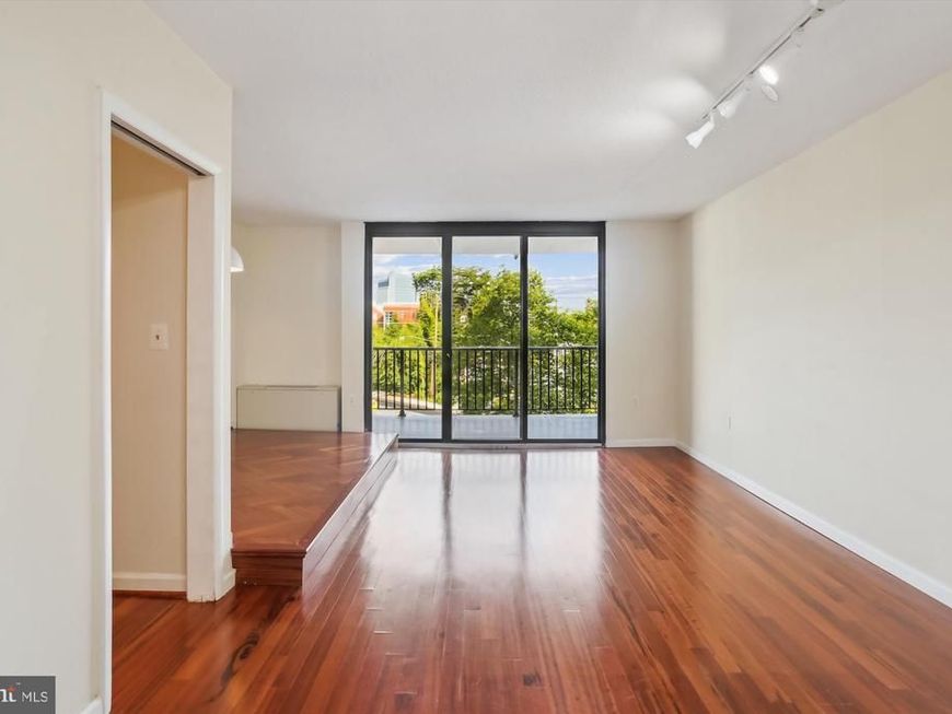 4242 East West Highway, Unit 414, Chevy Chase, MD 20815 Main Photo